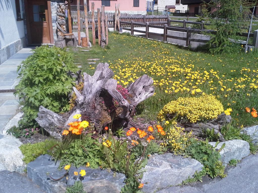 Chalet Nada Livigno Exterior photo